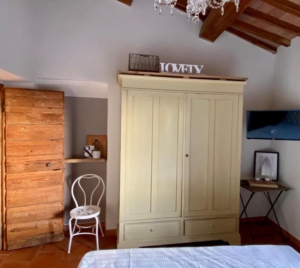 Bed And Breakfast La Bouganville Rosignano Marittimo Exterior photo